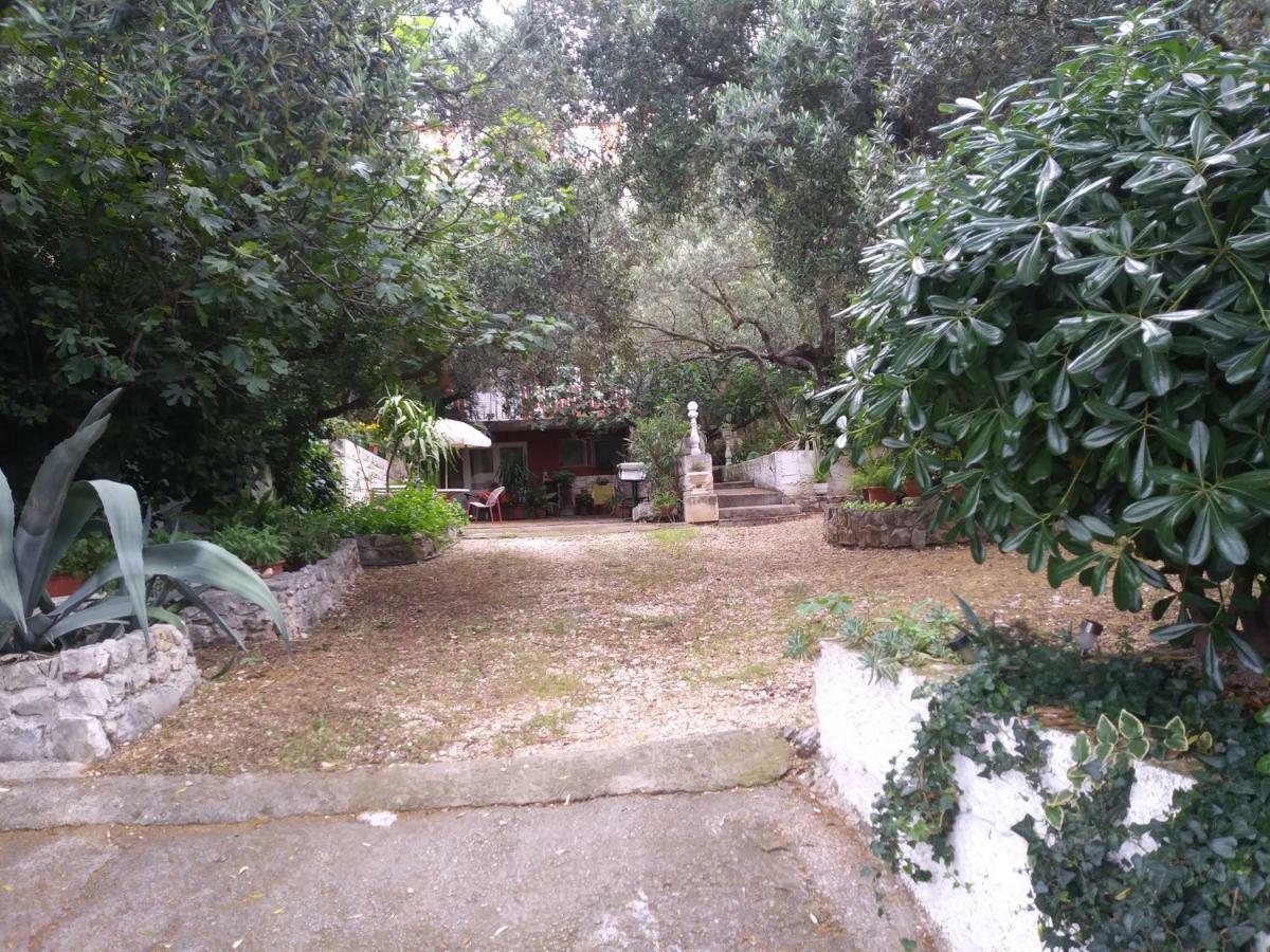 Leo Makarska Exterior foto